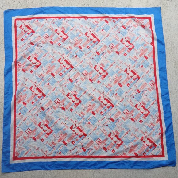 DISNEYLAND PARIS Square 36” x 36” scarf - Picture 1 of 6